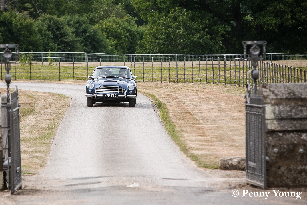 Image 8: Penshurst Place Wedding Show