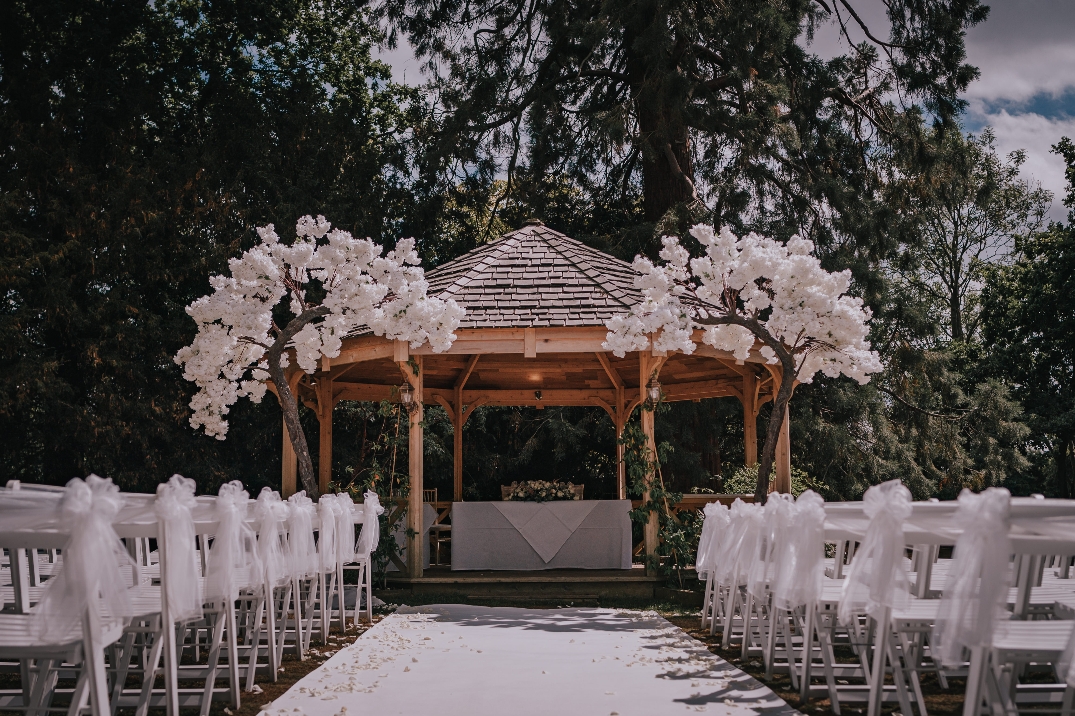 Image 5: Mulberry House Wedding Show
