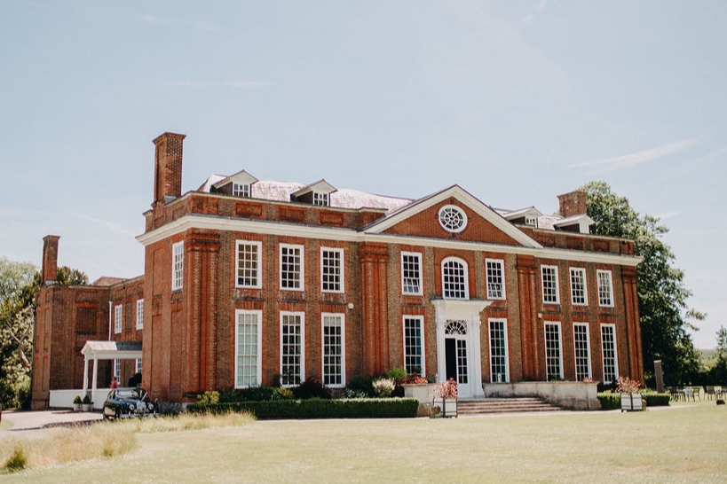 Image 1: Bradbourne House Wedding Show
