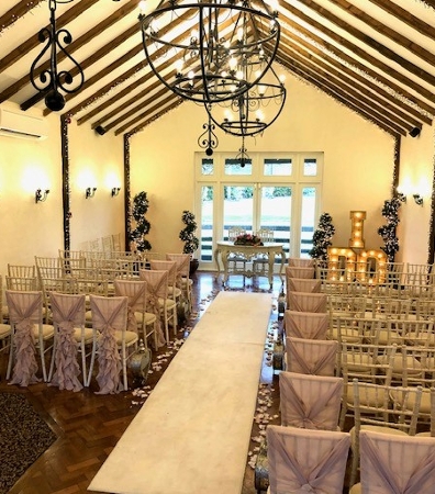 Image 2: Crondon Park Wedding Show