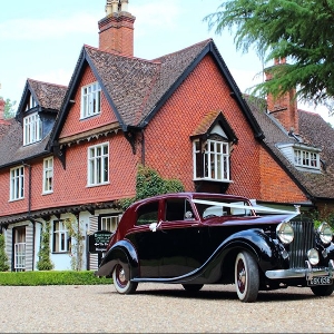 Ravenwood Hall Hotel Wedding Show