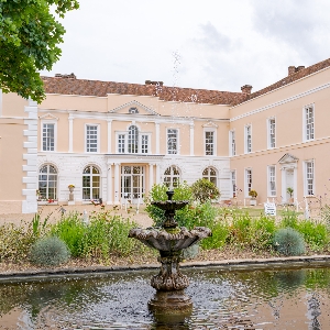 Hintlesham Hall Wedding Show