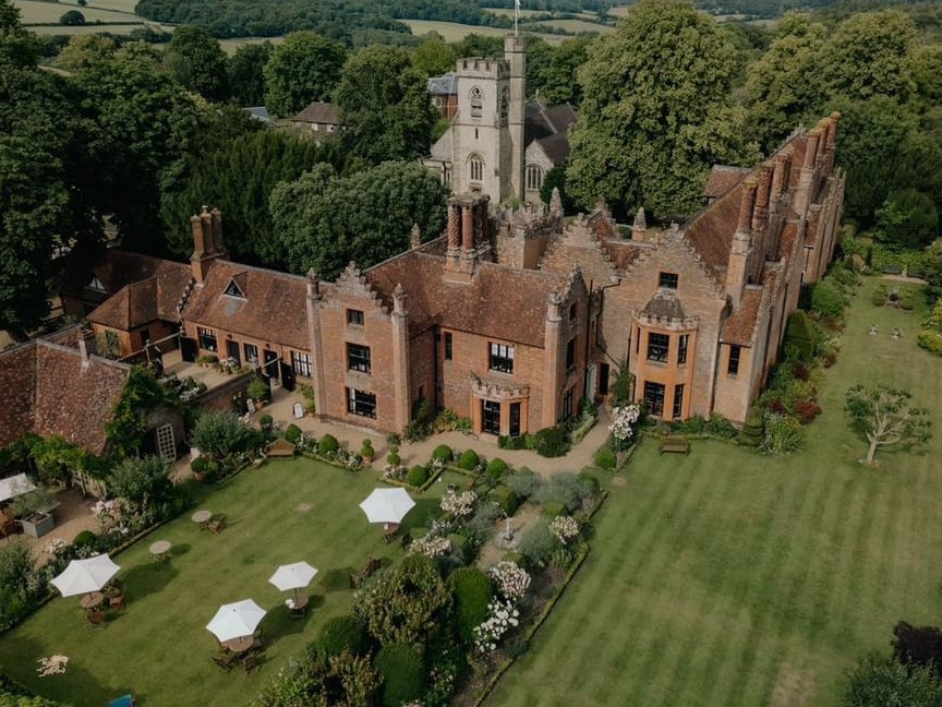 Image 3: Chenies Manor Wedding Show
