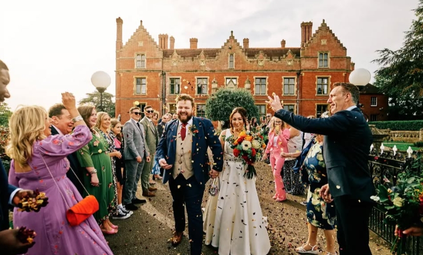 Hertfordshire Golf and Country Club Wedding Show in September