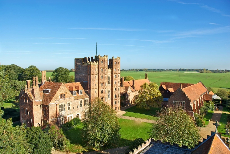 Image 10: Layer Marney Tower Wedding Show