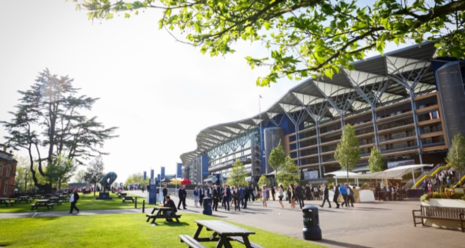 Signature Wedding Show at Ascot Racecourse in September