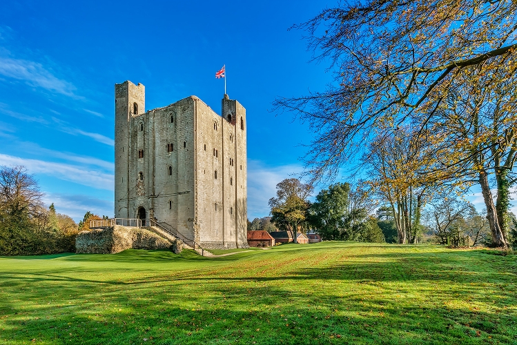 Image 10: Hedingham Castle Wedding Show