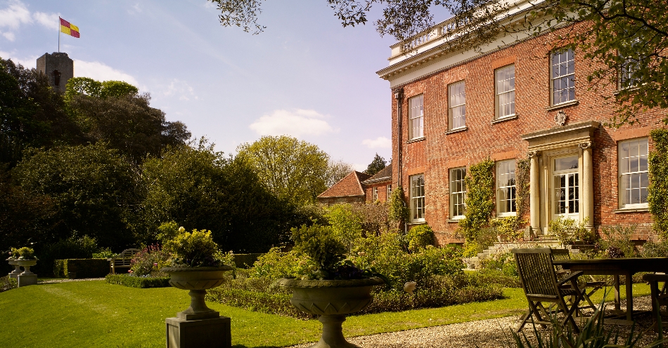 Image 12: Hedingham Castle Wedding Show
