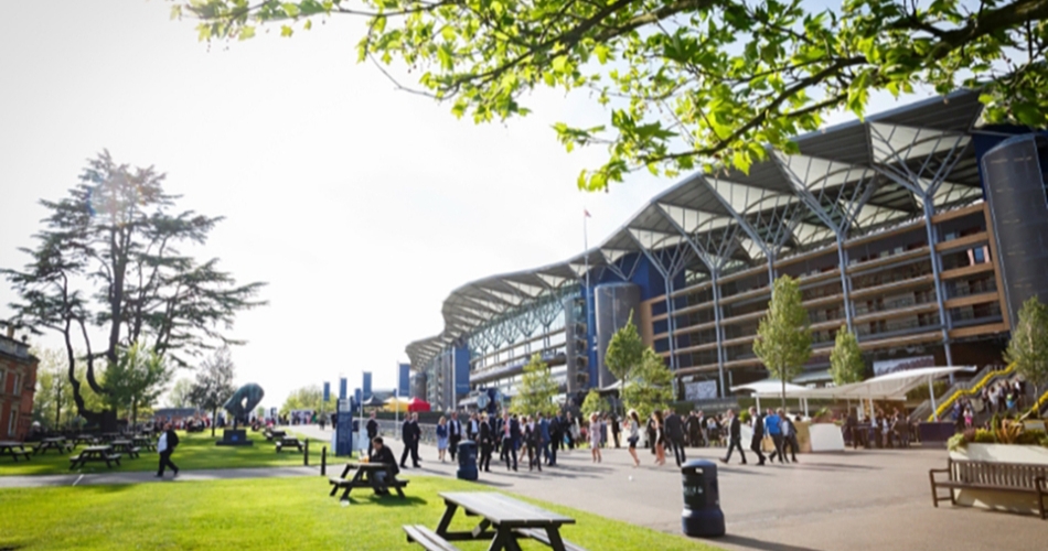 Signature Wedding Show at Ascot Racecourse in March