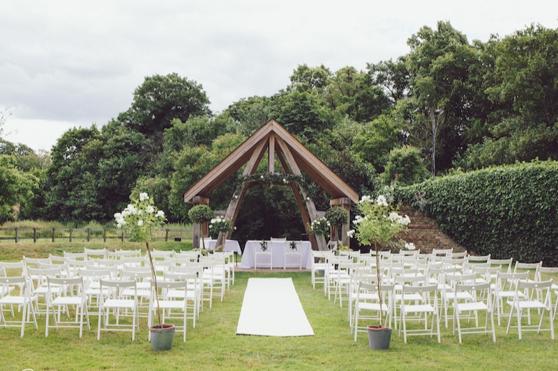 Image 6: Tudor Barn Wedding Show