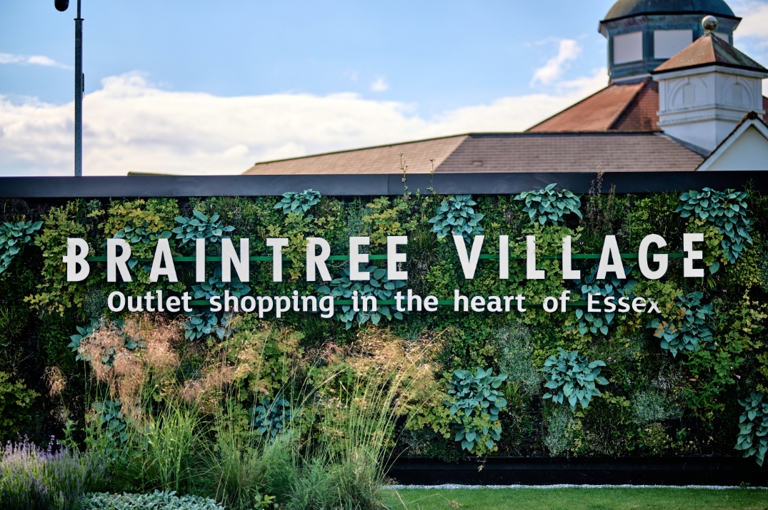 Image 2: Signature Wedding Show - Braintree Village