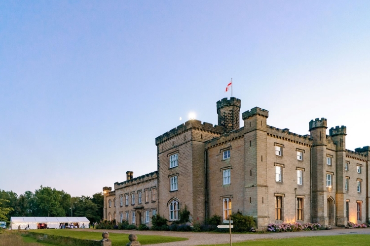Image 9: Chiddingstone Castle Wedding Show
