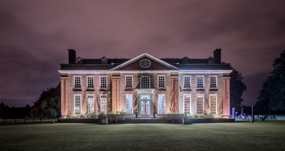Image 12: Bradbourne House Wedding Show