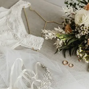 County Wedding Events Find a supplier category - Bridalwear