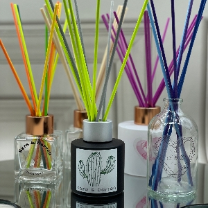 Sassy & Lolla T/A Scent My Wedding