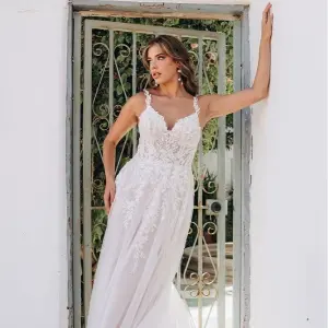 County Wedding Events Find a supplier category - Bridalwear