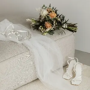 County Wedding Events Find a supplier category - Bridalwear