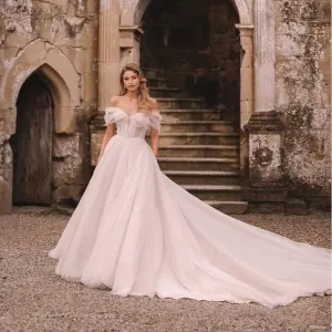 County Wedding Events Find a supplier category - Bridalwear