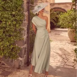 County Wedding Events Find a supplier category - Ladieswear & girlswear