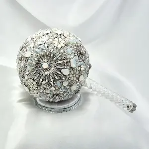 County Wedding Events Find a supplier category - Bridalwear
