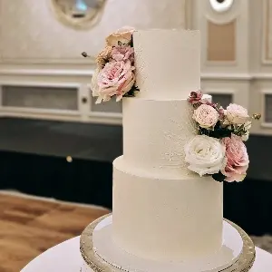 County Wedding Events Find a supplier category - Cakes