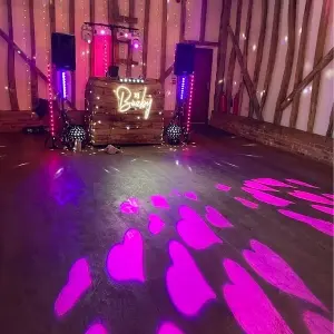 County Wedding Events Find a supplier category - Entertainment