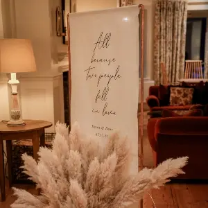 County Wedding Events Find a supplier category - Venue styling