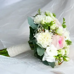 County Wedding Events Find a supplier category - Flowers & bouquets
