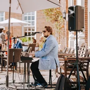 County Wedding Events Find a supplier category - Entertainment