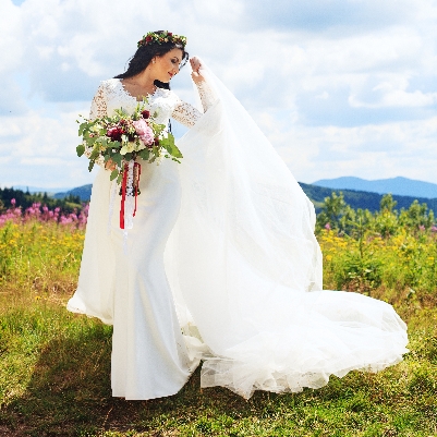 New eco-friendly bridalwear supplier at Signature Wedding Show's Ascot Racecourse event