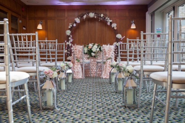 Plan your 2023 wedding with Signature Wedding Show at Ascot Racecourse exhibitor: Image 2a