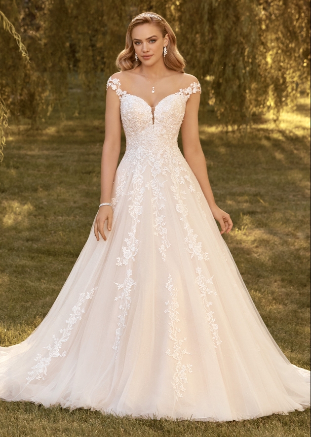 Find your dream wedding dress and receive £100 off!: Image 2b