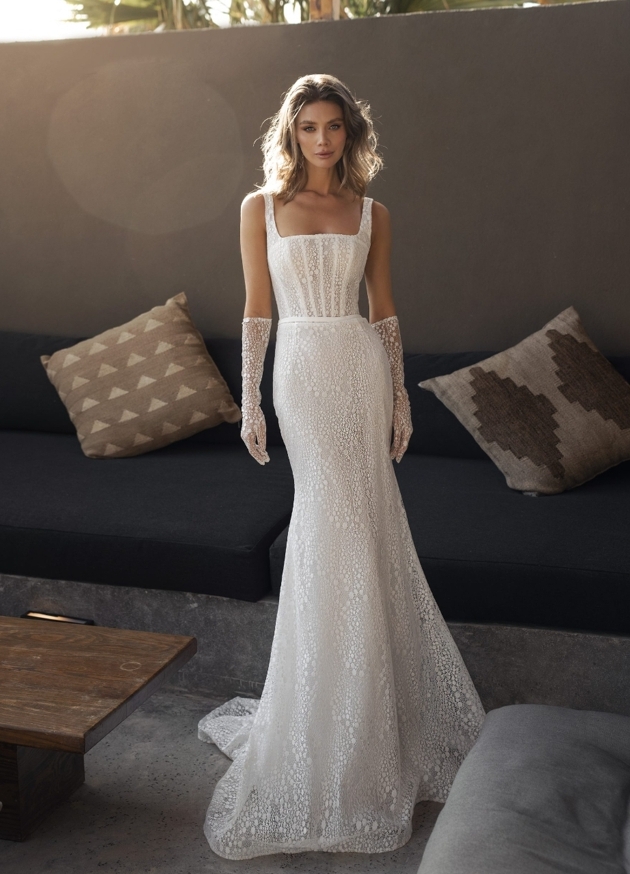 'Say yes to the dress!' with Lace & Button and County Wedding Events: Image 2a