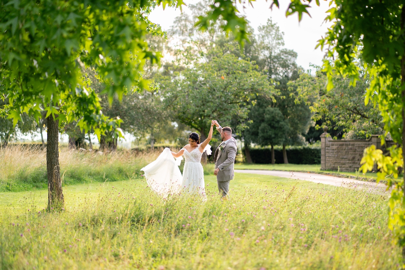 Find your big-day photographer at Mercedes-Benz World: Image 1