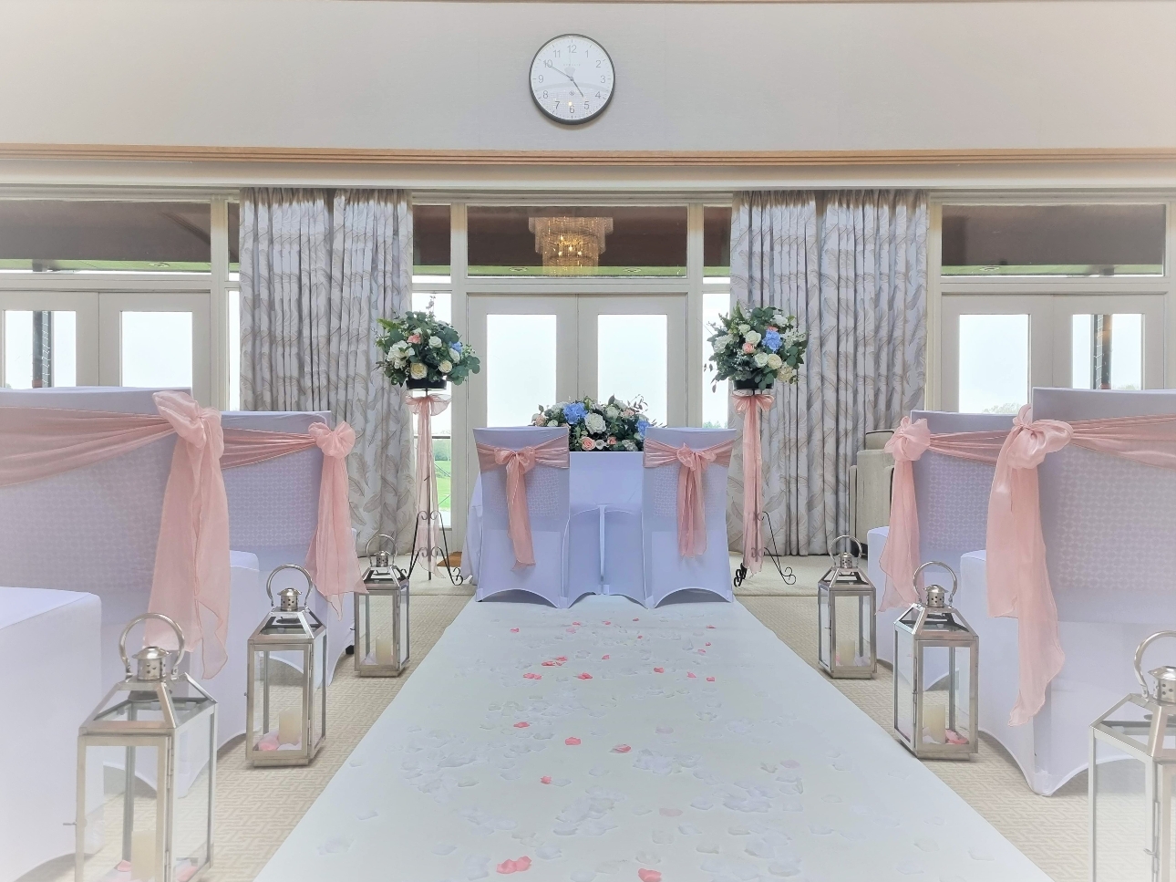 Bearwood Lakes, in Wokingham, is exhibiting at the Signature Wedding Show at Ascot Racecourse: Image 1