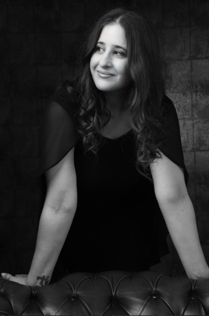 Pop along and listen to Jenny Oag at Ascot Racecourse - Image 1